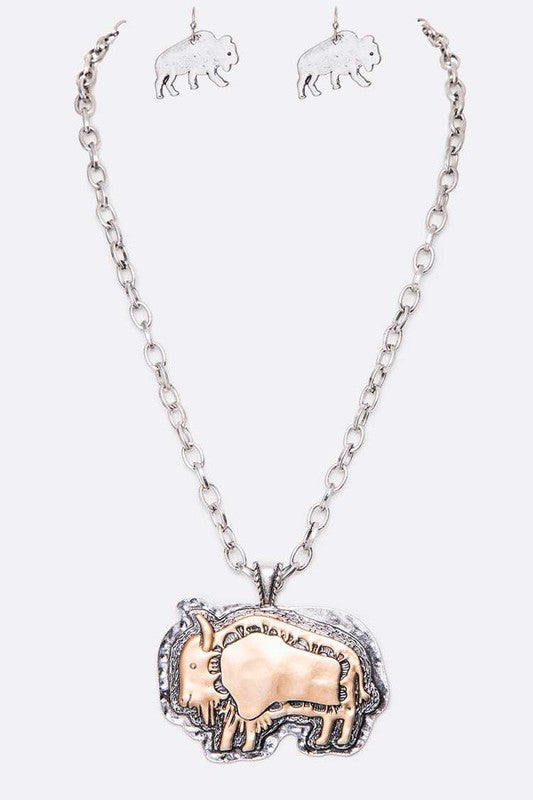 2 Tone Bull Pendant Necklace Set O/S by LA Jewelry Plaza | Fleurcouture