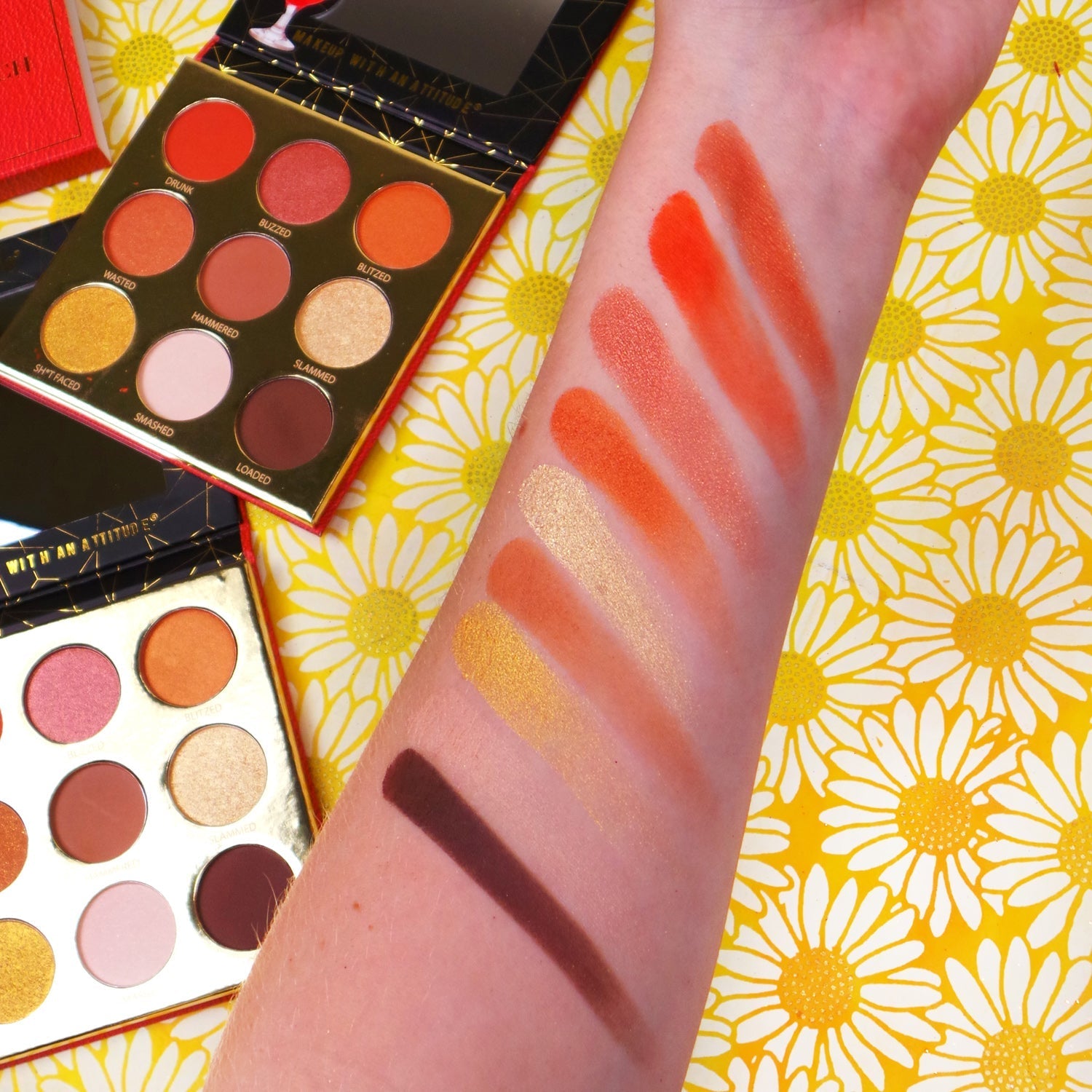 Cocktail Party 9 Pigment & Eyeshadow Palette - Sex on The Beach Eyeshadow Palette by Rude Cosmetics | Fleurcouture