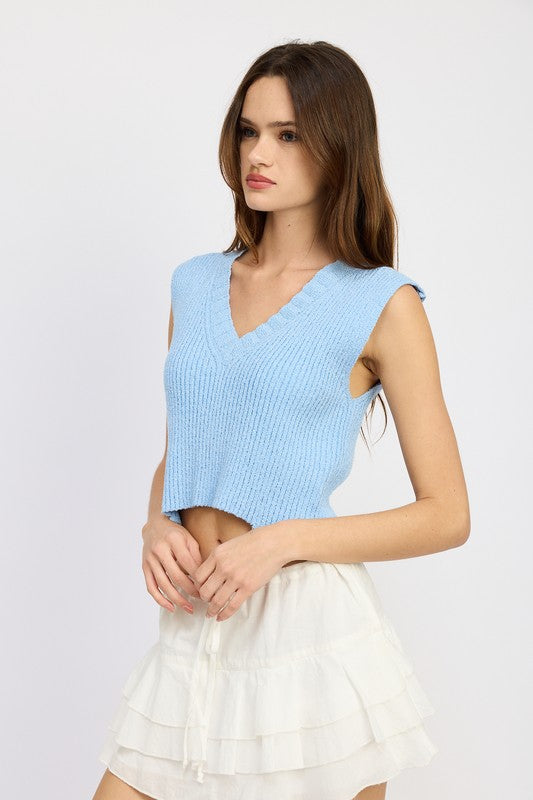 CROP VEST STYLE TOP LIGHT TAN by Emory Park | Fleurcouture