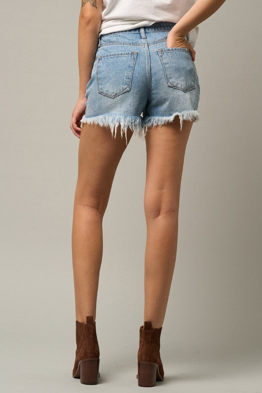 CROSSOVER PREMIUM DENIM MOM SHORTS MEDIUM by Denim Lab USA | Fleurcouture