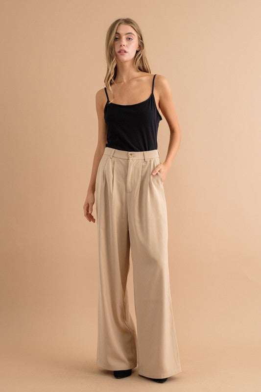 HIGHT WAIST WIDE PANTS by Sweet Generis | Fleurcouture