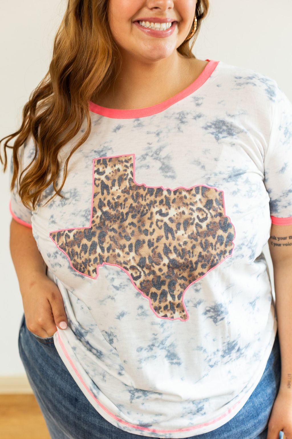 Leopard Texas on Marble & Pink Ringer Tee White Ladies Tops by Southern Grace | Fleurcouture