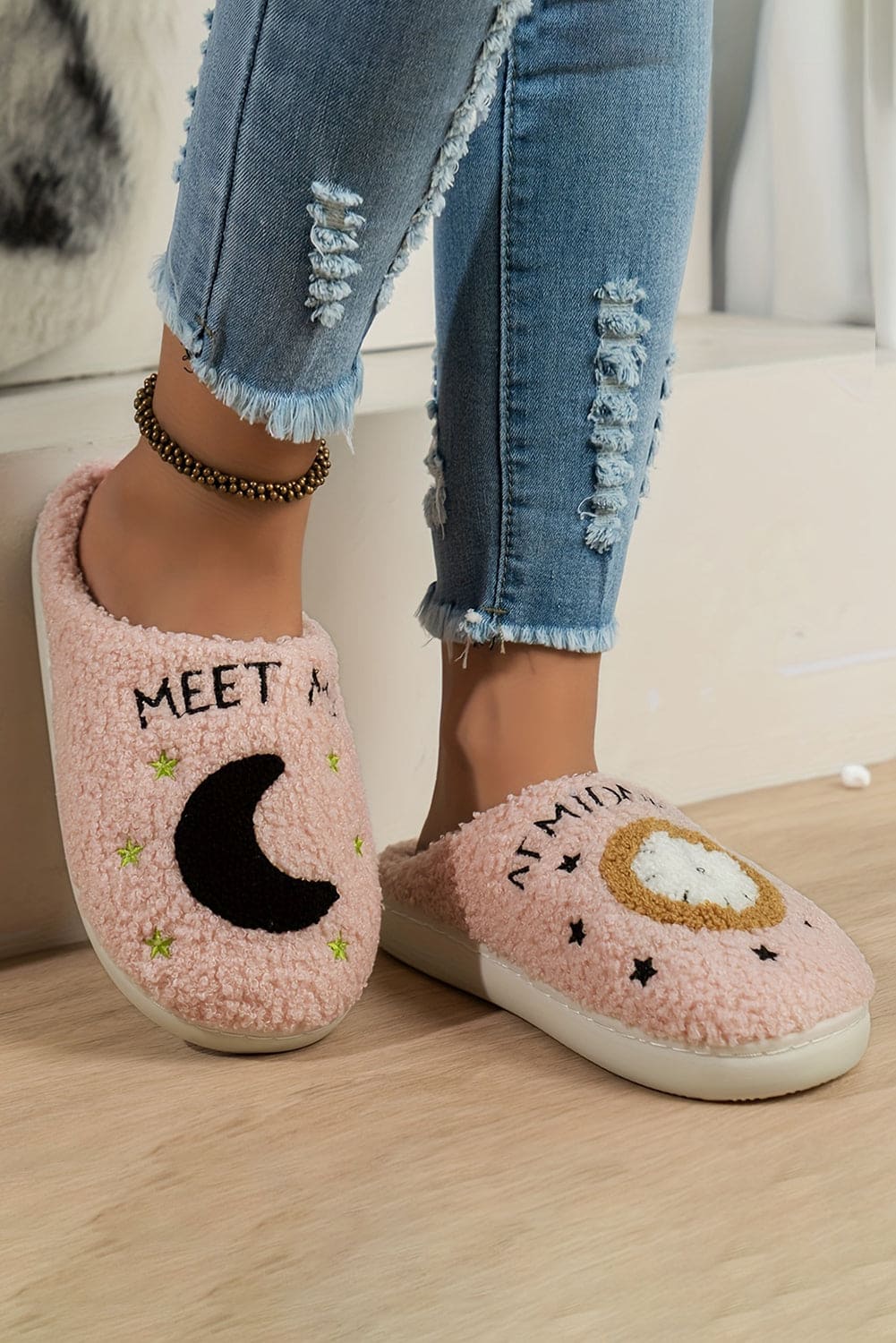 Light Pink Moon & Clock Pattern Fuzzy Home Slippers Light Pink 100%Polyester+100%TPR Shoes & Bags by Fleurcouture | Fleurcouture