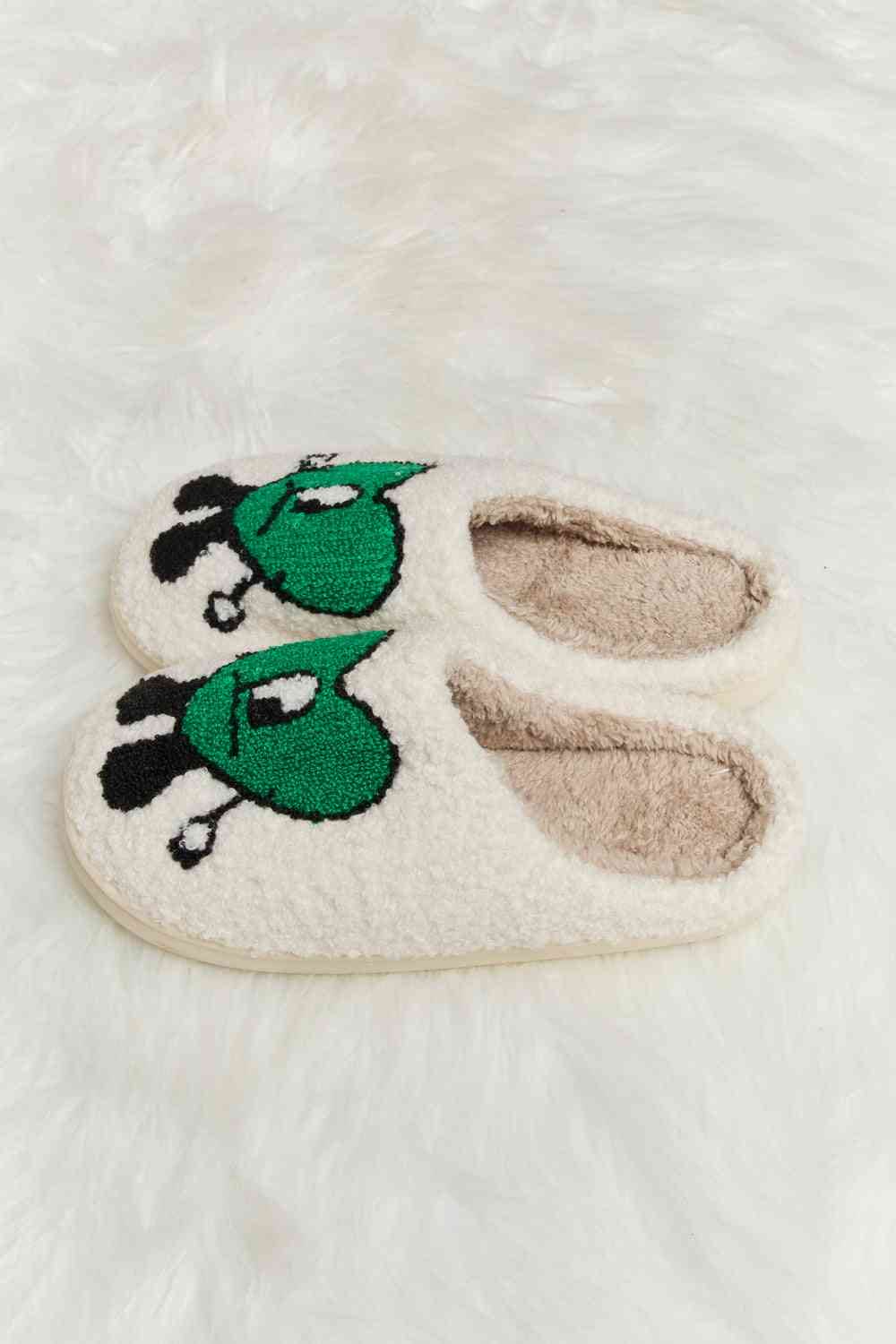 Melody Love Heart Print Plush Slippers by Trendsi | Fleurcouture