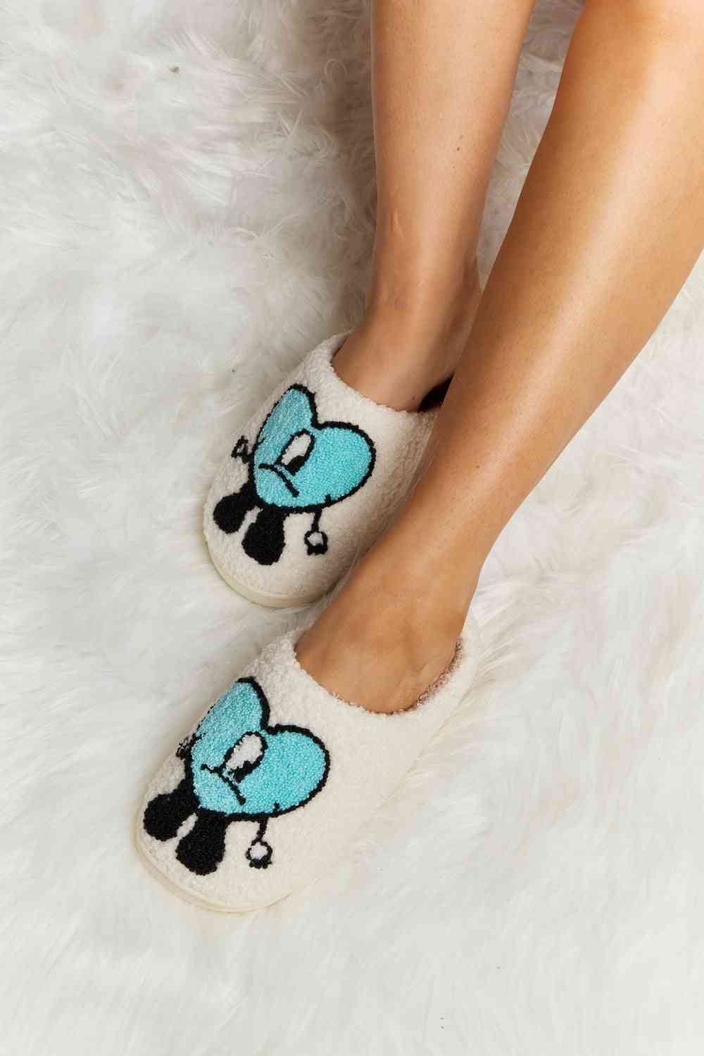 Melody Love Heart Print Plush Slippers by Trendsi | Fleurcouture
