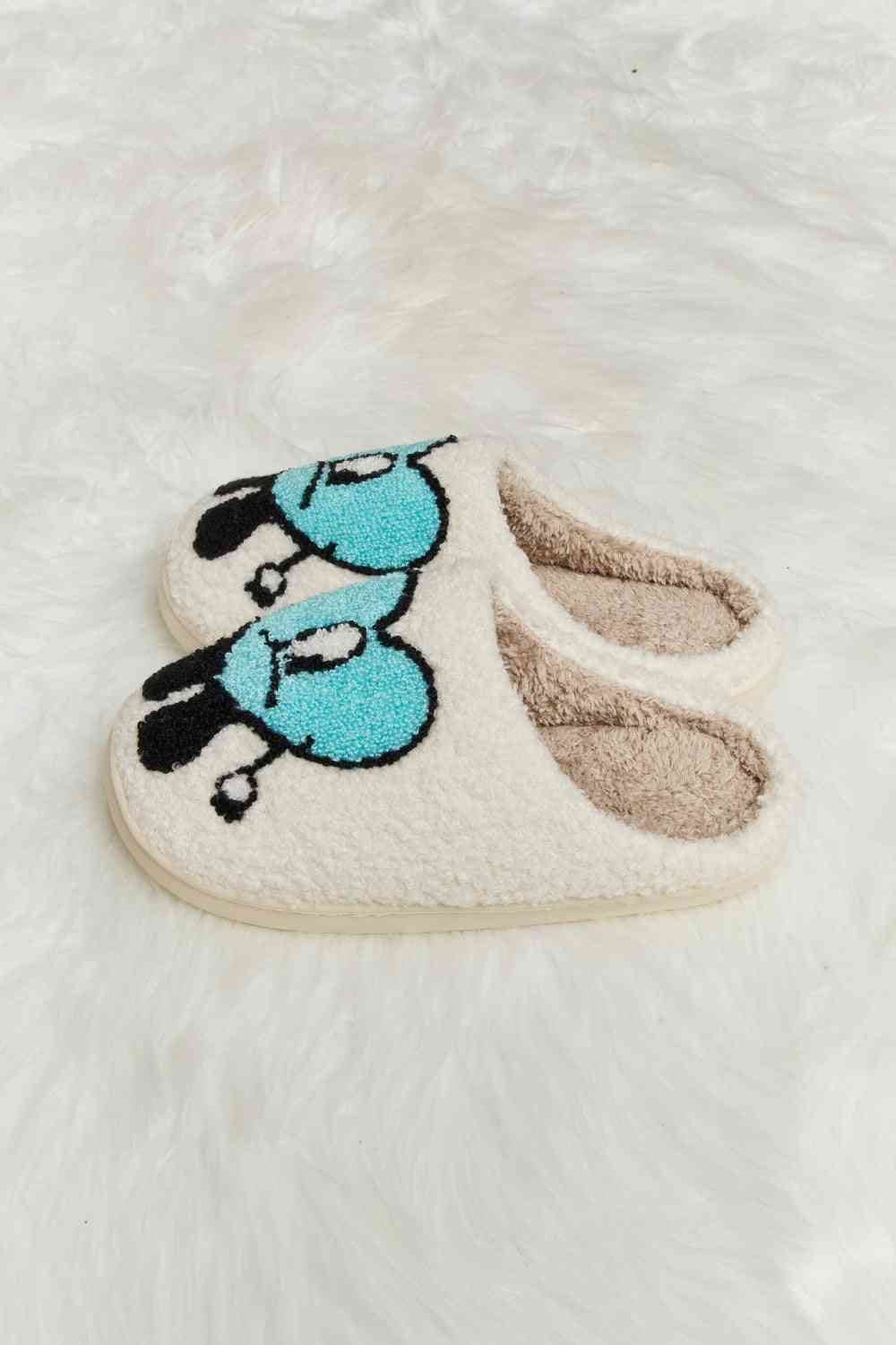 Melody Love Heart Print Plush Slippers by Trendsi | Fleurcouture