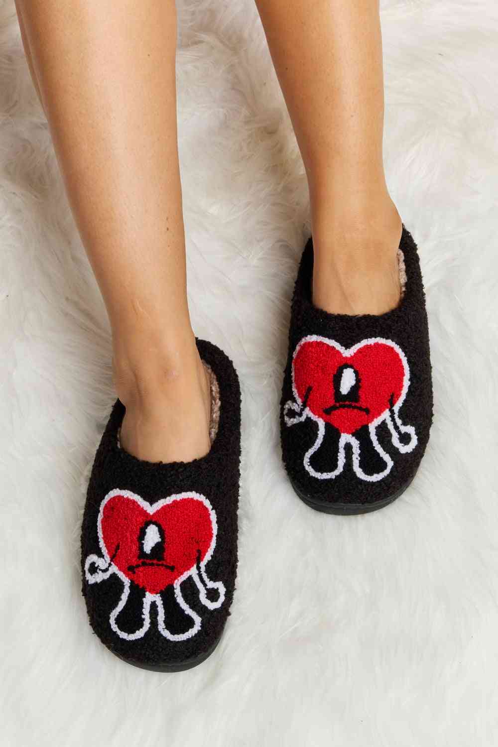 Melody Love Heart Print Plush Slippers by Trendsi | Fleurcouture