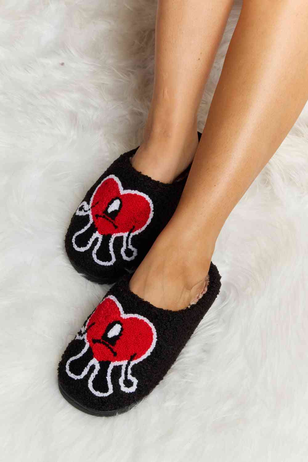 Melody Love Heart Print Plush Slippers by Trendsi | Fleurcouture