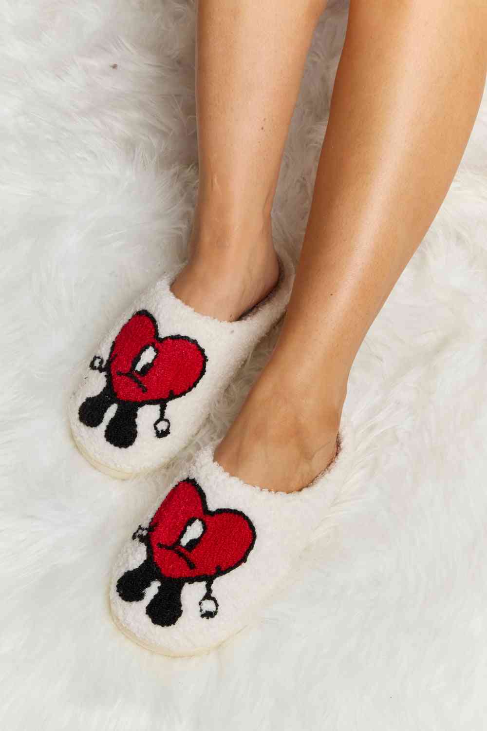 Melody Love Heart Print Plush Slippers by Trendsi | Fleurcouture