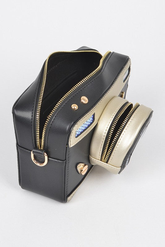 Patent Finish Top Handle Convertible Clutch Bag O/S by Artini Accessories | Fleurcouture