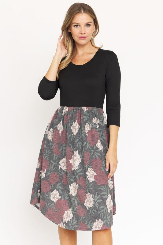 Quarter Sleeve Midi Dress by EG fashion | Fleurcouture