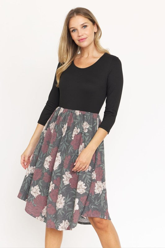 Quarter Sleeve Midi Dress by EG fashion | Fleurcouture