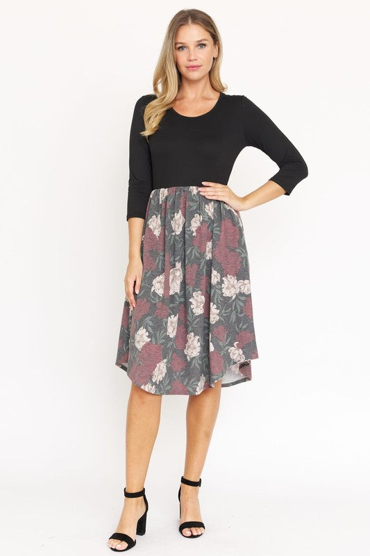 Quarter Sleeve Midi Dress by EG fashion | Fleurcouture