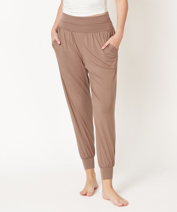 SK YOGA JOGGER NEW by Fabina | Fleurcouture