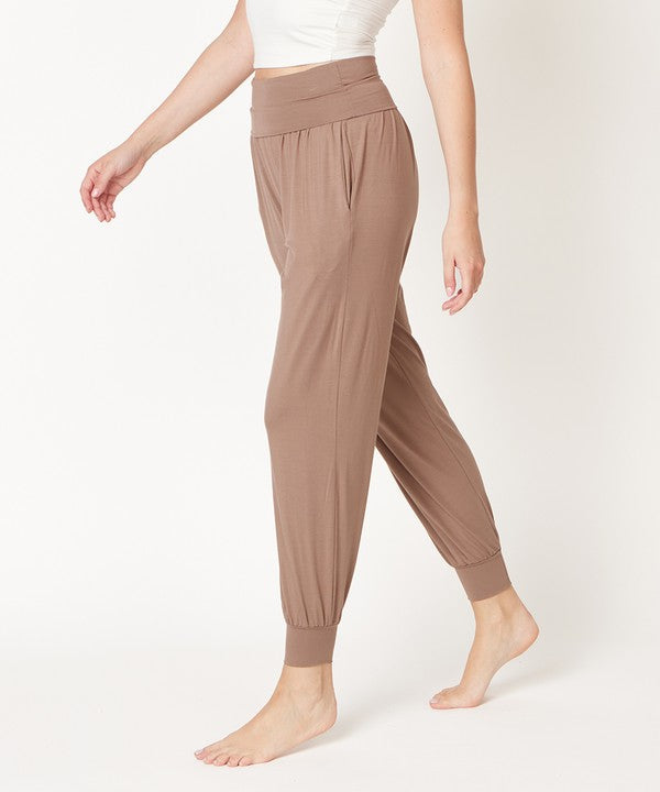 SK YOGA JOGGER NEW by Fabina | Fleurcouture