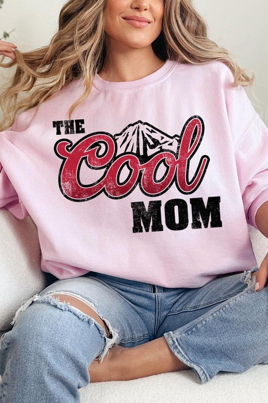 The Cool Mom Oversized Graphic Fleece Sweatshirts LIGHT PINK S by Color Bear | Fleurcouture