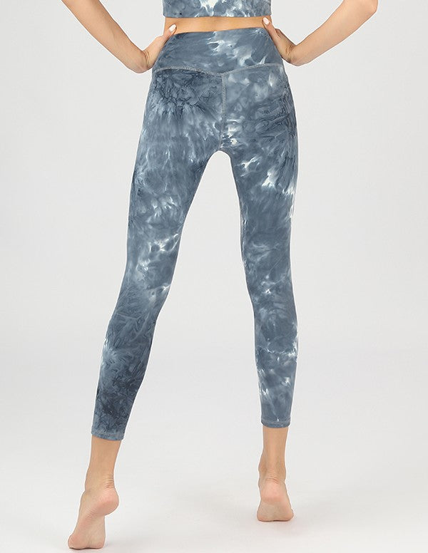 Tie-Dye Seamless High Waisted Leggings by OTOS Active | Fleurcouture