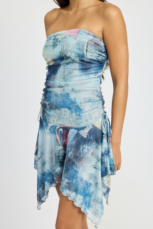 TIE DYE SHARKBITE TUBE DRESS LIGHT BLUE COMBO by Emory Park | Fleurcouture