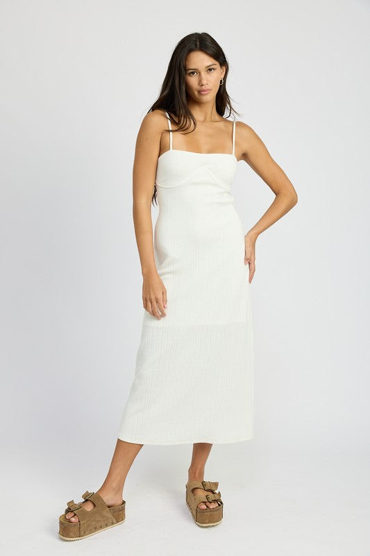 WAFLE KNIT MIDI DRESS WHITE by Emory Park | Fleurcouture