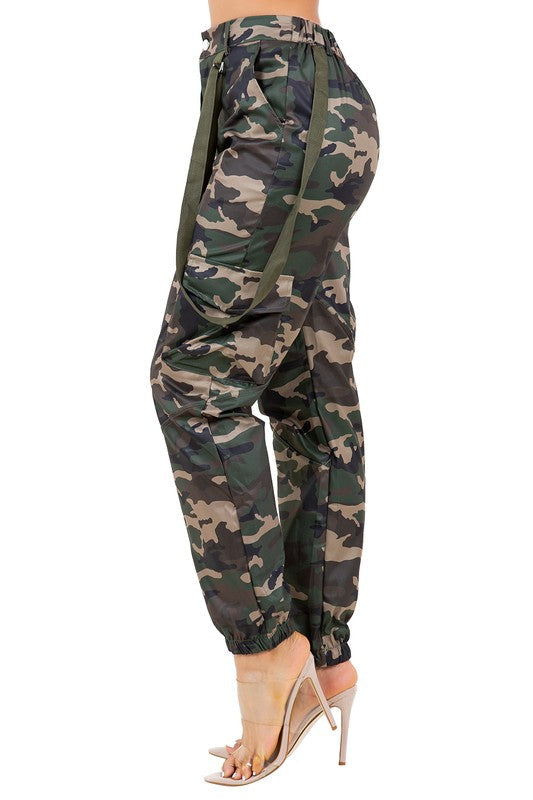 WOMEN FASHION CARGO PANTS CAMOFLAGE by By Claude | Fleurcouture