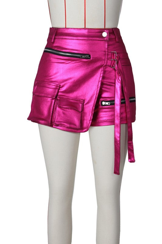 WOMEN FASHION CARGO STYLE SHORT by By Claude | Fleurcouture