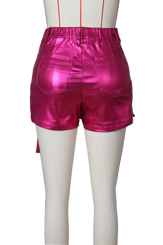 WOMEN FASHION CARGO STYLE SHORT by By Claude | Fleurcouture
