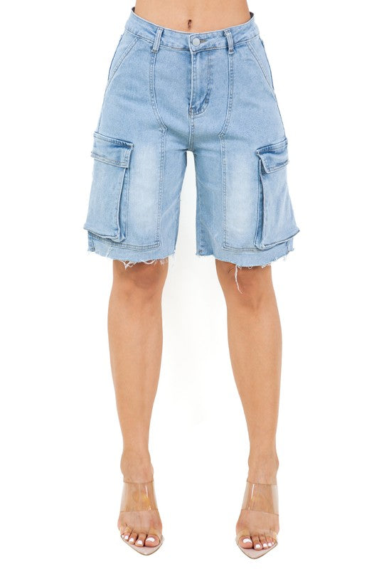 WOMEN FASHION DENIM SHORT LIGHT BLUE by By Claude | Fleurcouture
