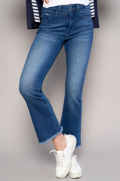 HIGH RISE CROP BOOT JEANS