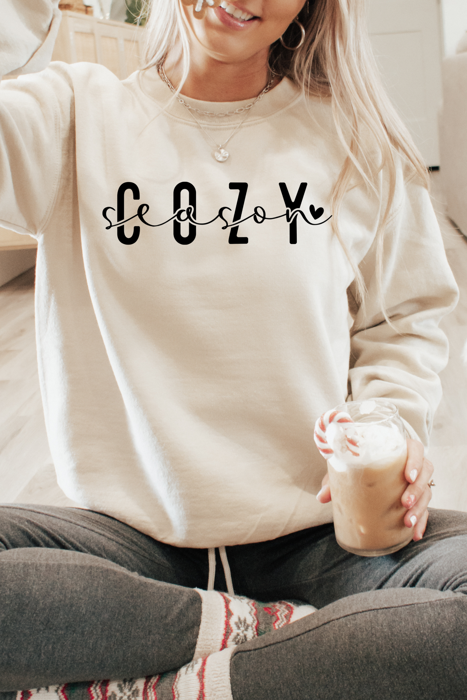 COZY SEASON SWEATSHIRT