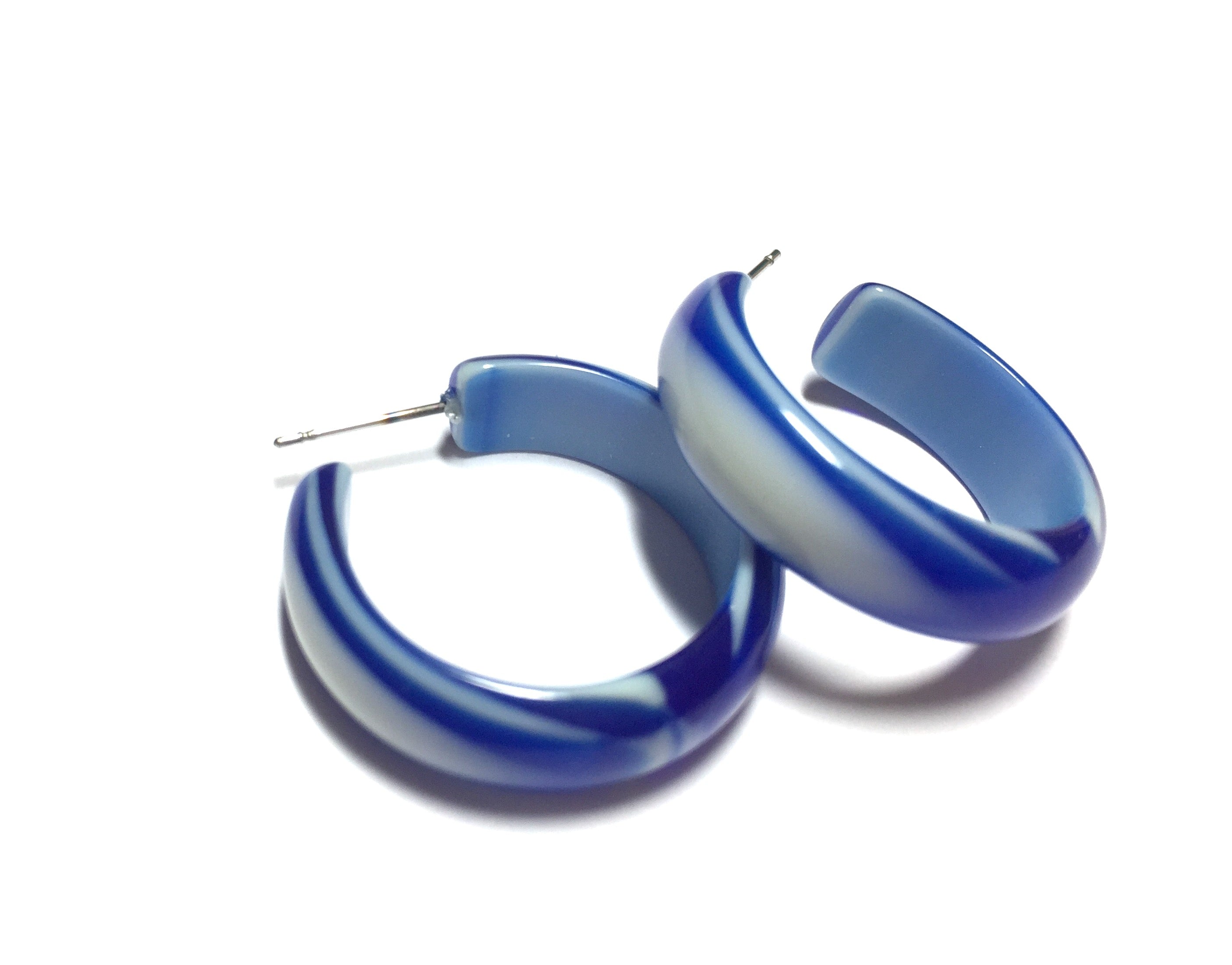 Agate Striped Simple Lucite Hoop Earrings Agate Hoop Earrings by Leetie Lovendale | Fleurcouture