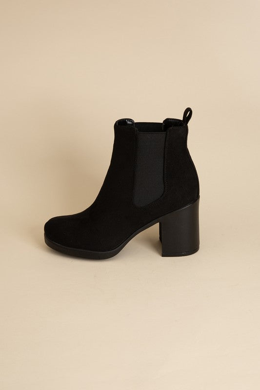 Arbor Boots BLACK 5.5 by Fortune Dynamic | Fleurcouture