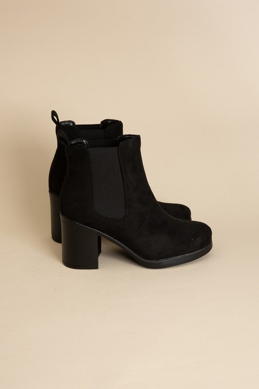 Arbor Boots BLACK by Fortune Dynamic | Fleurcouture