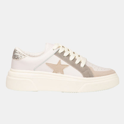 Aria 28 Nude/White 6 SNEAKERS by MODAPASSO | Fleurcouture