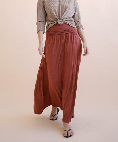 BAMBOO YOGA MAXI SKIRT by Fabina | Fleurcouture