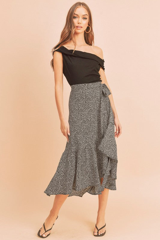 Cara Skirt BLACK S by Aemi + Co | Fleurcouture