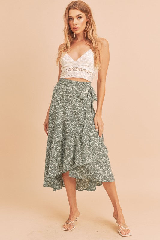 Cara Skirt GREEN S by Aemi + Co | Fleurcouture