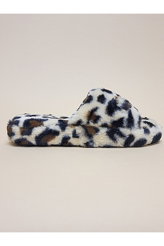 CARI-09-WINTER SLIPPER TAN/BLACK by Let&