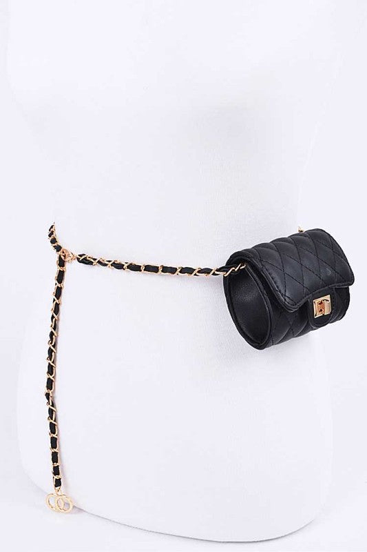 Chain Accent Crossbody Bag O/S by Artini Accessories | Fleurcouture