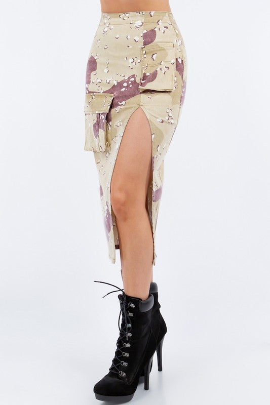 Combat Cargo Pencil Skirt in Desert Camo Camouflage S by GJG Denim | Fleurcouture