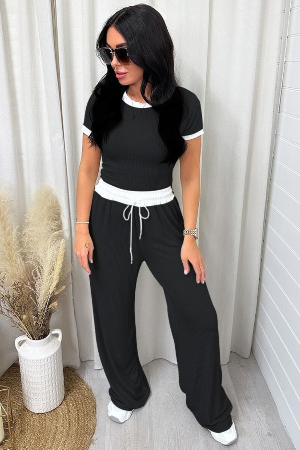 Contrast Trim Round Neck Top and Pants Set Women&