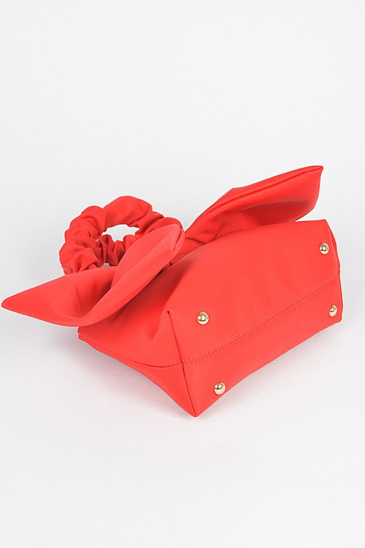 Crinkle Handle Large Bow Tie Clutch Bag O/S by Artini Accessories | Fleurcouture