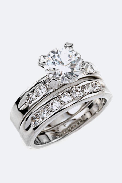 CZ Double Ring Set by LA Jewelry Plaza | Fleurcouture