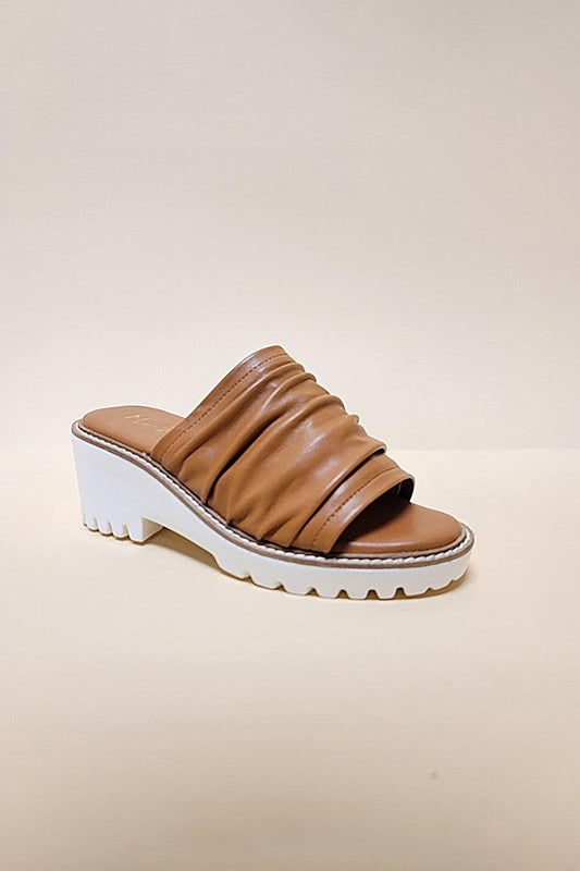 D-AITANA-PLATFORM SANDALS by Let&