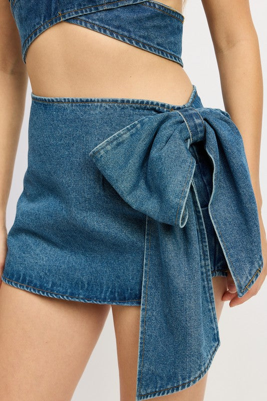 DENIM BOW DETAIL MINI SKIRT DENIM by Emory Park | Fleurcouture