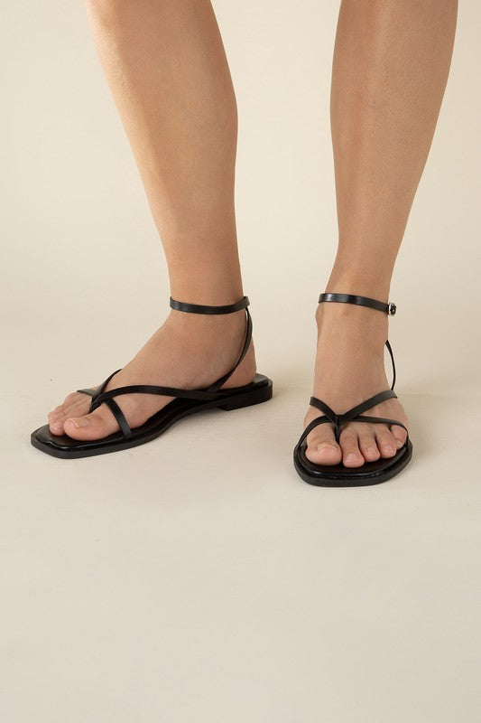 ELIO-1 Flat Sandals by Top Guy Footwear | Fleurcouture