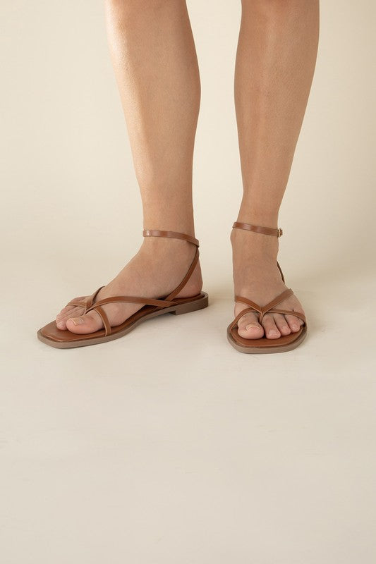 ELIO-1 Flat Sandals by Top Guy Footwear | Fleurcouture