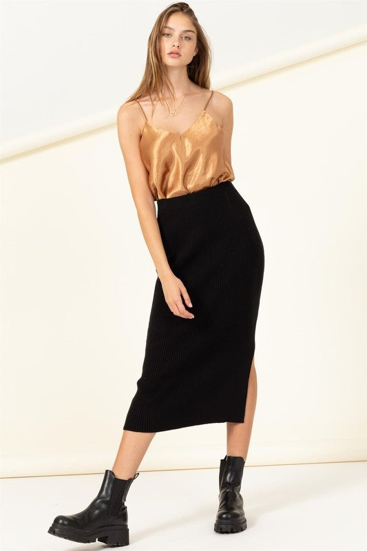 Fashionista High-Waist Ribbed Midi Skirt TIRAMISU by HYFVE | Fleurcouture