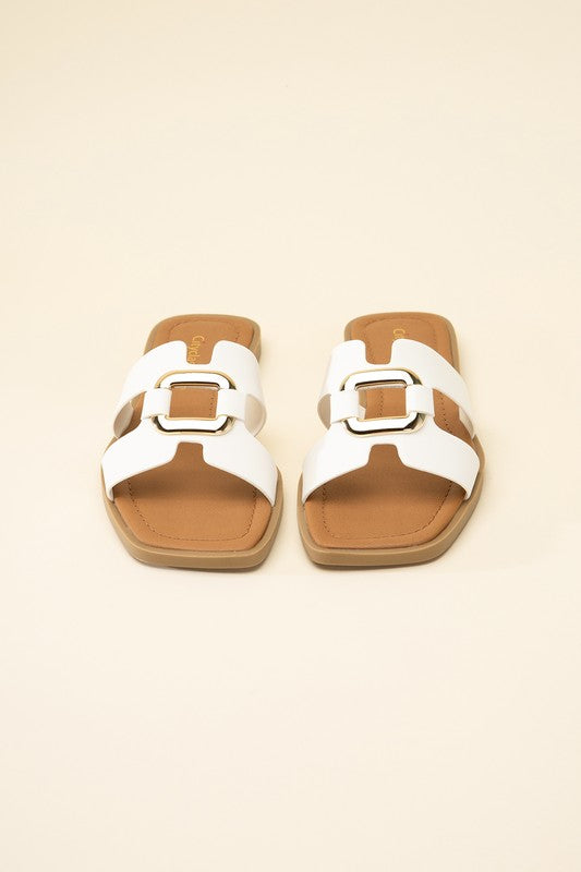 FENG-S Slides by Fortune Dynamic | Fleurcouture