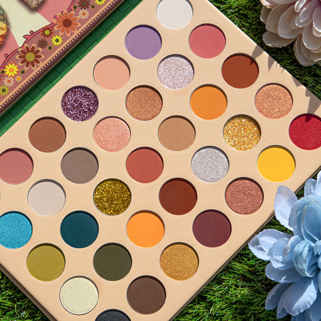 Flower Love 35 Pressed Pigment & Shadows - Gardener Eyeshadow by Rude Cosmetics | Fleurcouture