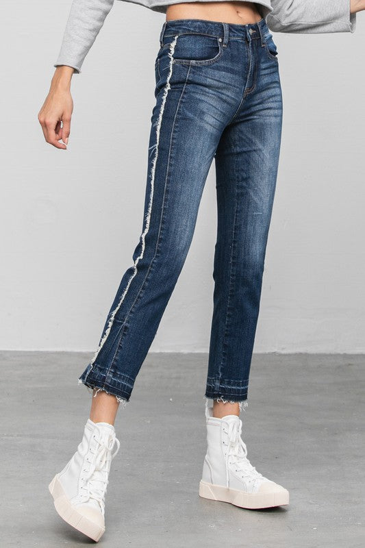 Frayed Hem Cropped Straight Jeans DARK by Denim Lab USA | Fleurcouture